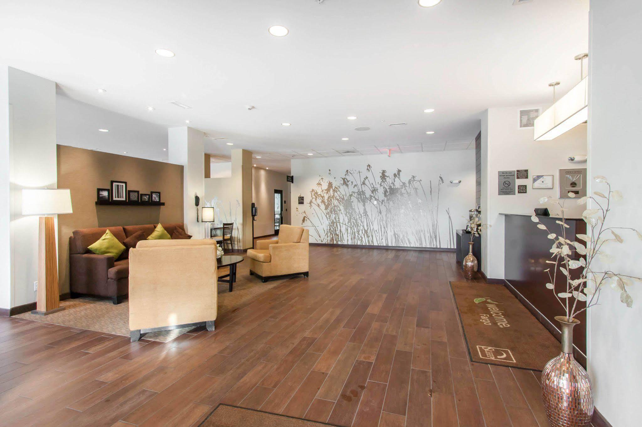 Sleep Inn & Suites Fargo Medical Center Εξωτερικό φωτογραφία