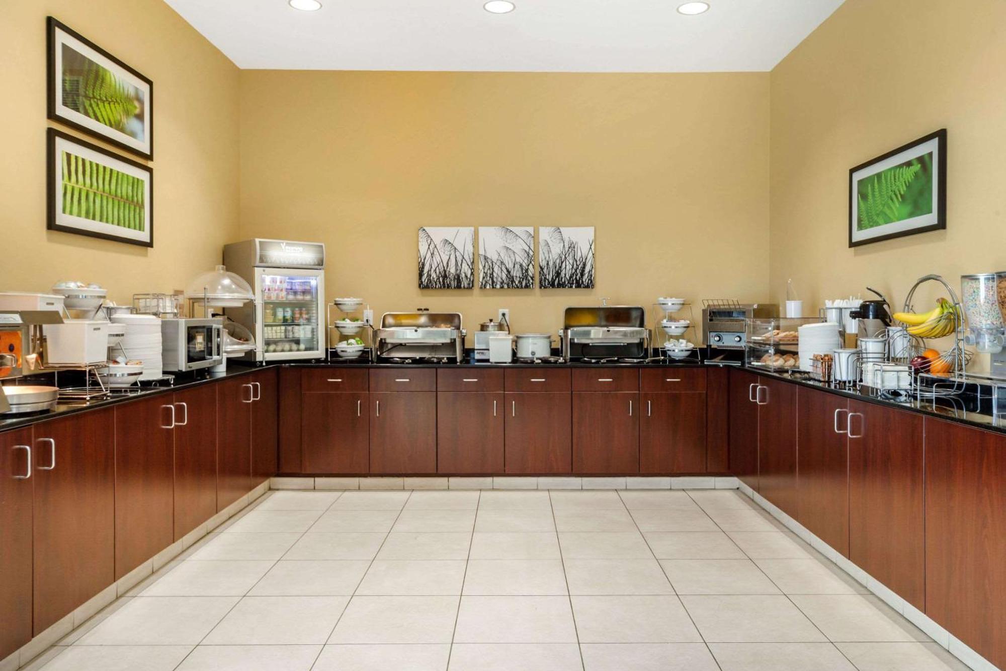 Sleep Inn & Suites Fargo Medical Center Εξωτερικό φωτογραφία
